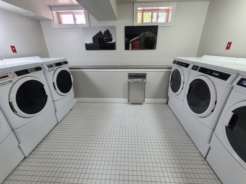 Spacious living room at Colonial Village apartments, Glastonbury CT