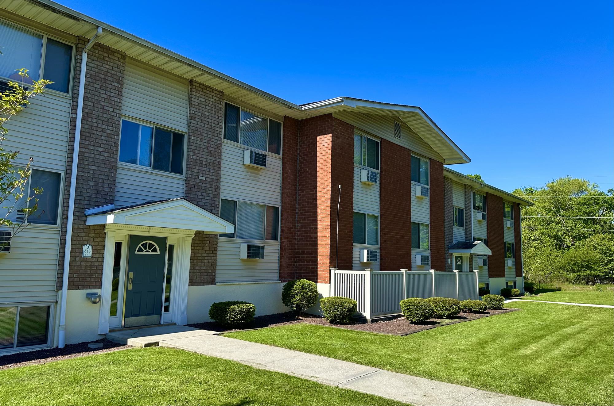 Dutchess Apartments in Poughkeepsie, NY